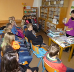6. B v knihovně